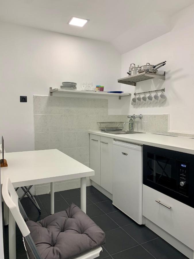 Vár-Lak Apartman Eger Exterior foto